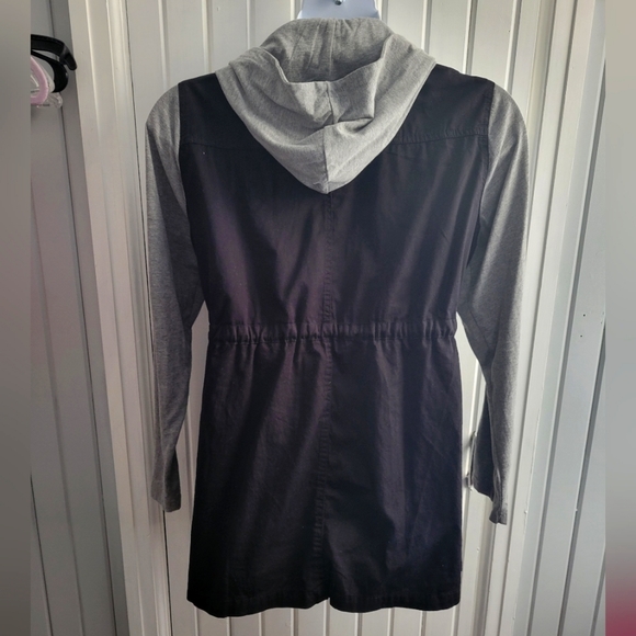 Torrid Hooded Jacket Black - Picture 2 of 5